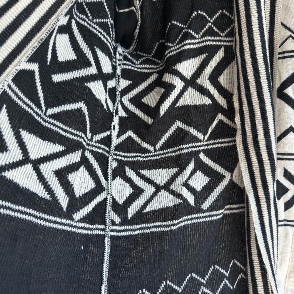 Ash Rain + Oak Aztec Print Cardigan Large - Picture 7 of 10
